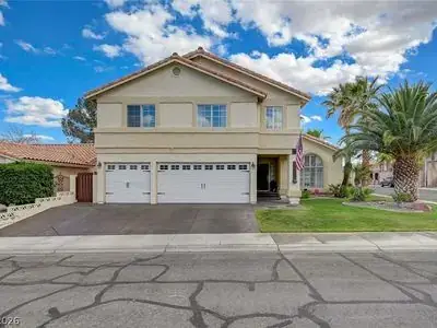 9421 Crown Vista Ln